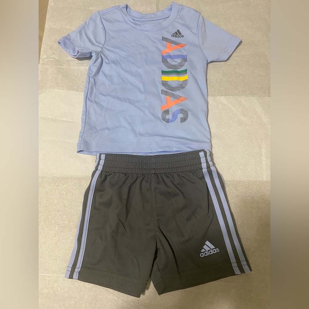 adidas Kids Matching Set in Light Blue and Gray